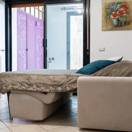 La Terrazza Sull'africa Apartment *